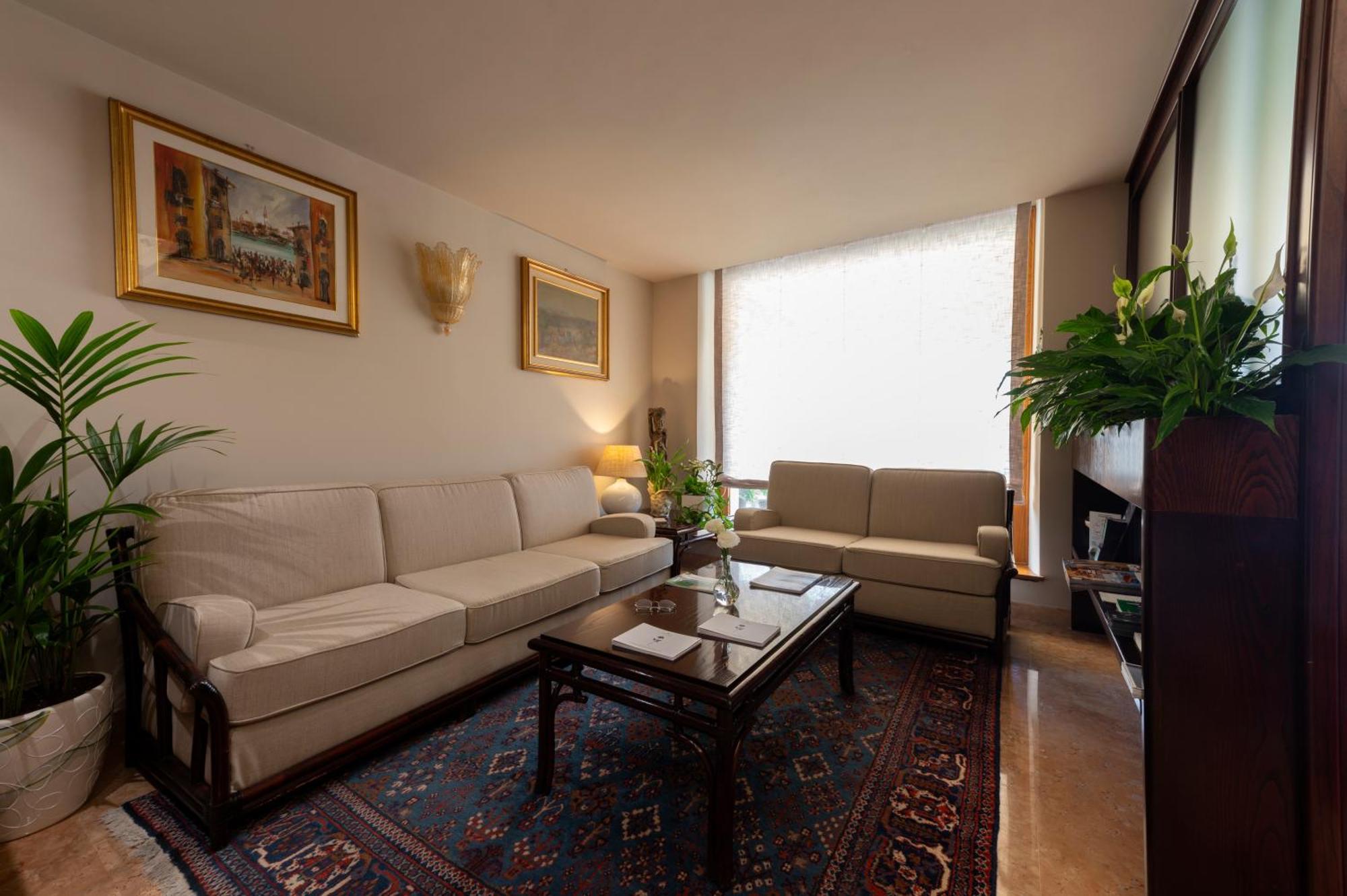 Hotel Hannover Grado Bagian luar foto
